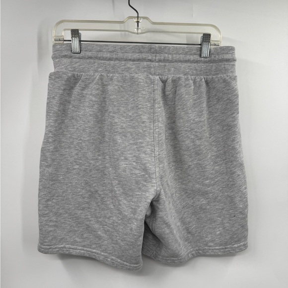 Fabletics Men's Heather Gray Sweat Shorts Size M Stretch Pockets Casual - Picture 5 of 9